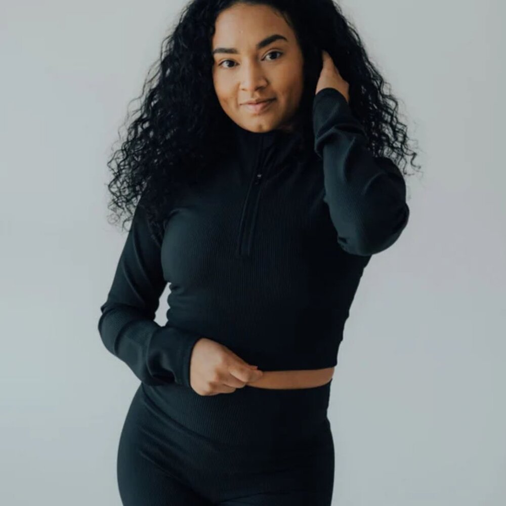 TSL "Zen Crop" - Midnight NWT